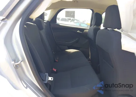 2016 Ford Focus Se z USA, uszkodzony, nr VIN 1FADP3F20GL297762